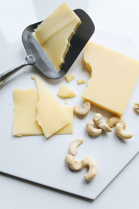 De ultieme gids voor het bestellen van kaas: Tips van een kaasexpert".